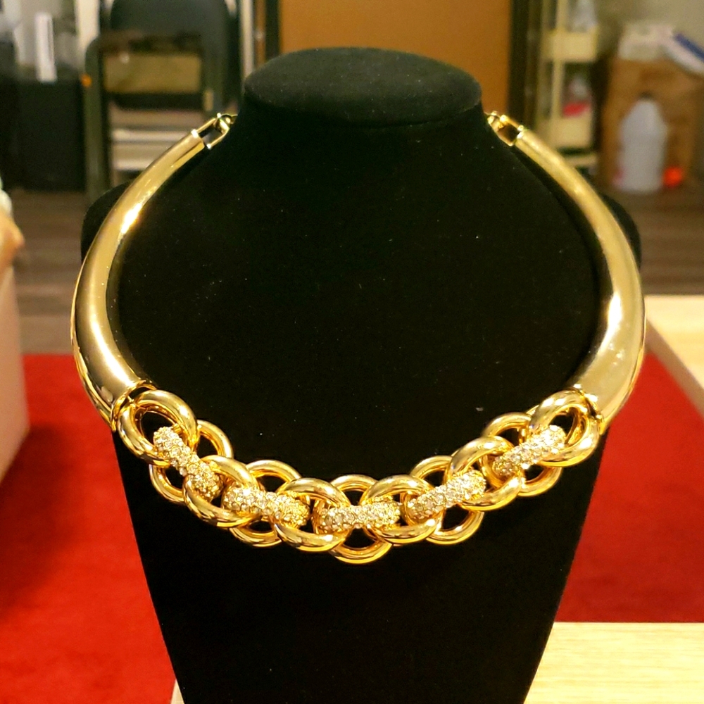 Beautiful Statement Necklace!!!